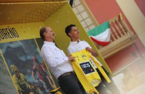 Zipaquirá se vistió de amarillo para rendir homenaje a un hijo ilustre: Egan Bernal
