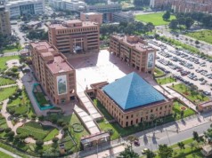 Pagan retroactivo a personal administrativo de instituciones educativas en Cundinamarca