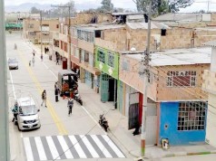 Se entrega la vía principal del barrio Francisco Martínez Rico