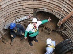 Alcalde de Chía verificó avance de obras de la PTAR Chía 2