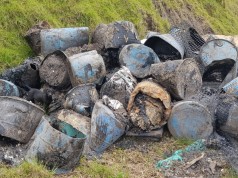 Por disponer residuos peligrosos sin licencia, imponen medida preventiva a empresa trituradora en Madrid