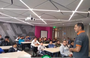 Niños mosquerunos participan en gran jornada tecnológica