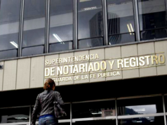 Después de 14 horas de negociaciones, se levanta el paro de notariado y registro en el país