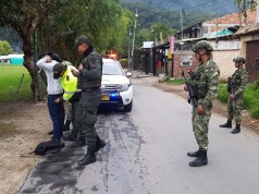 Ejército Nacional acompaña a población chiense durante las festividades