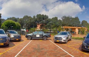 Gerencia Nacional del Coronavirus le entrega a Cundinamarca cinco vehículos para atención de la emergencia