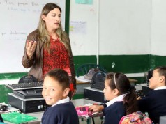 Diplomados para docentes y directivos con el 100 % de financiación