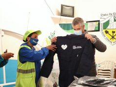 Entrega de kits a recuperadores ambientales en Mosquera