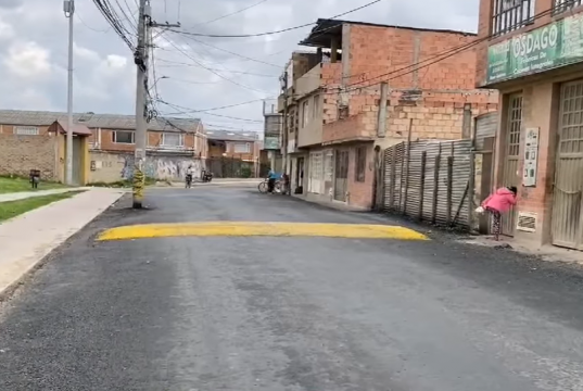 Vía del SECTOR del RUBÍ recibe adecuaciones para mejorar la movilidad