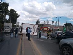 Fuerte trancón en vía Mosquera-Bogotá por volcamiento