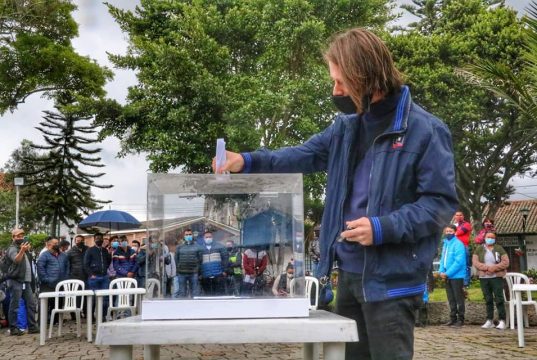 Habitantes de Madrid se unen al diálogo