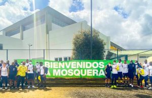 Mosquera recibe a grandes deportistas