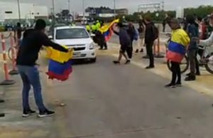 Manifestantes evitaron cobro de peaje por Calle 13