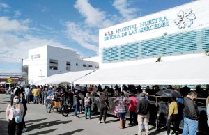 Continúan las aglomeraciones y desorden en jornadas de vacunación