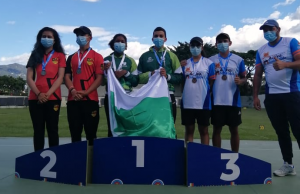 Mosquerunos campeones de tiro con arco