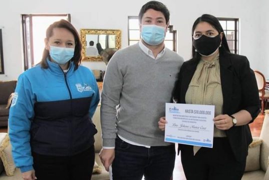 Alcaldía de Funza entrega apoyos económicos