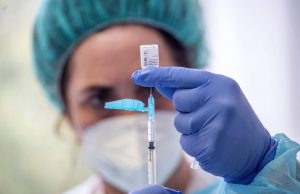 En Bogotá se reanuda la vacunación para segundas dosis de Pfizer y Moderna sin cita previa