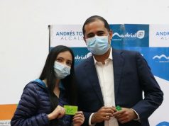 Entrega de pasaportes universitarios en Madrid