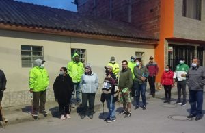 Con bates y palos madrileños se protegen de la delincuencia
