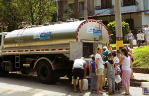 Gobernación garantiza el servicio de agua en Cajicá