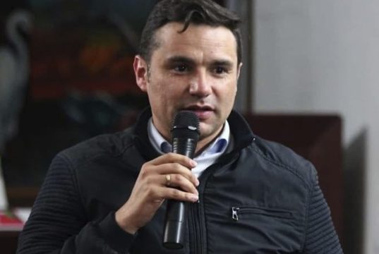 ¿Cómo resolver los problemas de Facatativá?: Garzón responde