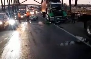 Transmilenio deja de operar en la Calle 80