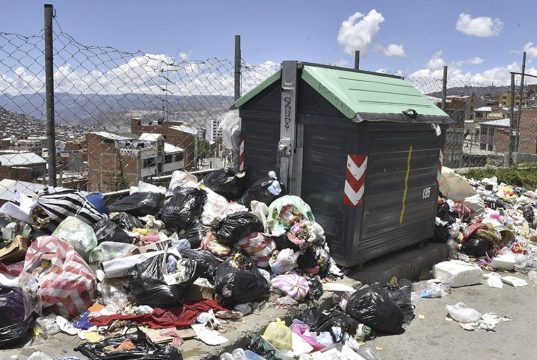 Reciclador halla un feto en el interior de una bolsa plástica