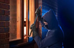 Dos hombres entraron a robar una vivienda en Mosquera