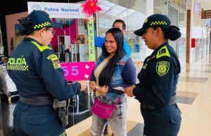 Conozca la línea de atención para mujeres que ofrece Madrid