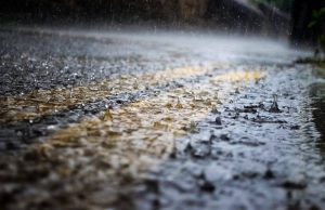 Gobernación entrega ayudas humanitarias a afectados por ola invernal