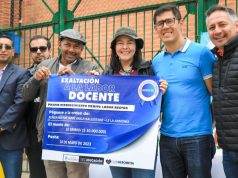 Mosquera entregó 1.998 sudaderas a los estudiantes del municipio