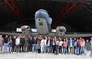 Ingenieros visitaron las instalaciones del Comando Aéreo de Mantenimiento