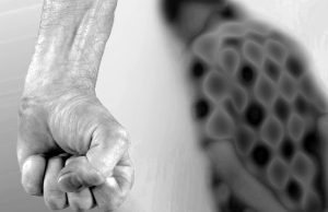 ¿Cansados de la inseguridad? En Madrid desnudan y golpean a un ladrón