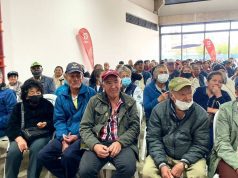 En Funza se realizó la entrega de bonos para adultos mayores