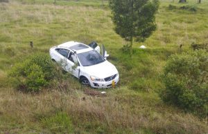 Accidente: vehículo particular se salió de la vía