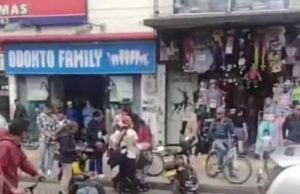 Hueco en vía de Funza causa accidentes: ¿Hasta cuando?