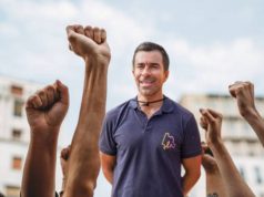 Rey trabaja en iniciativas para atender problemáticas sociales