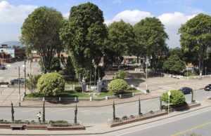 Con vendedores informales se impulsa el comercio en Mosquera