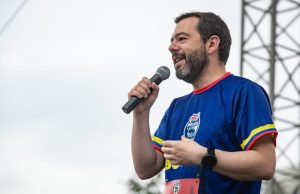 Carlos Fernando Galán anuncia nueva entrada a Bogotá Carlos Fernando Galán anuncia nueva entrada a Bogotá