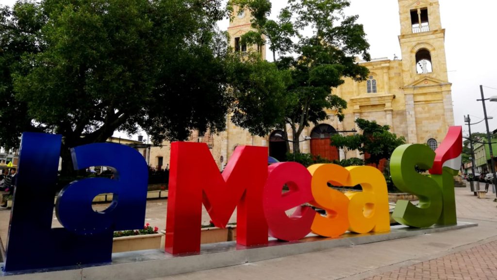 Cundinamarca busca recuperar andenes y fachadas de La Mesa 