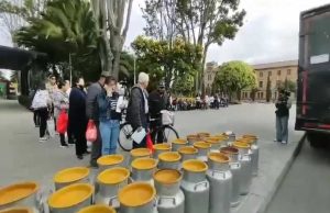 Mosquerunos se unen para apoyar al campesinado