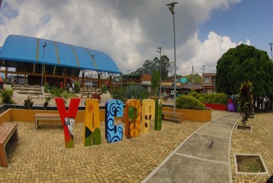 CAR sanciona predio en Cundinamarca