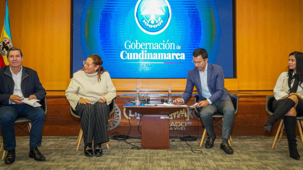 Cundinamarca fortalece apoyo para adultos mayores vulnerables