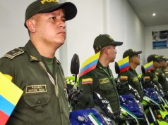 Cundinamarca entrega 10 motocicletas para seguridad policial Cundinamarca entrega 10 motocicletas para seguridad policial