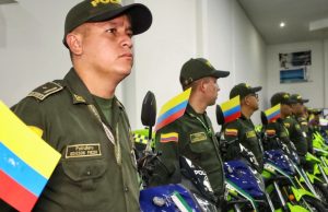 Cundinamarca entrega 10 motocicletas para seguridad policial Cundinamarca entrega 10 motocicletas para seguridad policial
