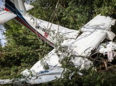 Una avioneta cayó en Chía, tripulantes salieron ilesos Una avioneta cayó en Chía, tripulantes salieron ilesos