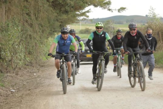 Mil ciclistas inauguran ciclorruta Chía-Tabio exitosamente Mil ciclistas inauguran ciclorruta Chía-Tabio exitosamente