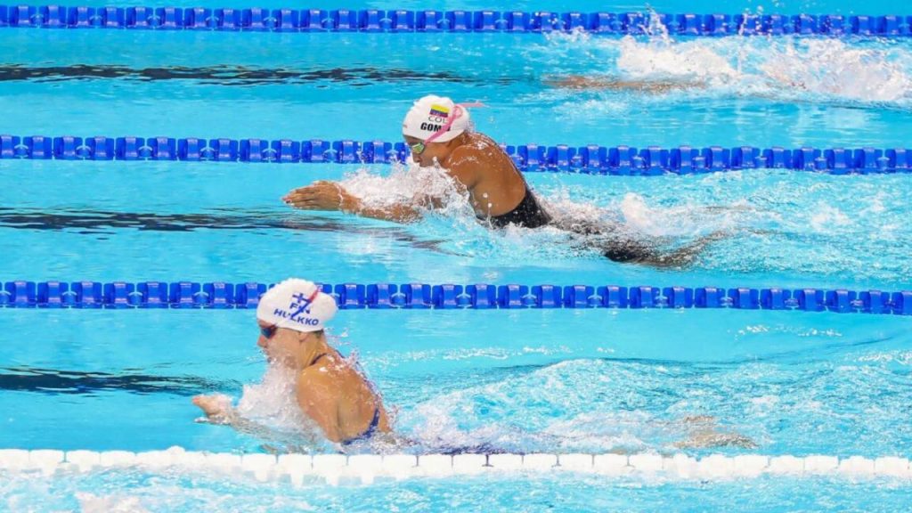 Mosquera lanza clases de natación para estudiantes