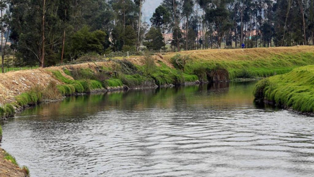 Reconstrucción del puente Quebrada Grande avanza en Gachetá