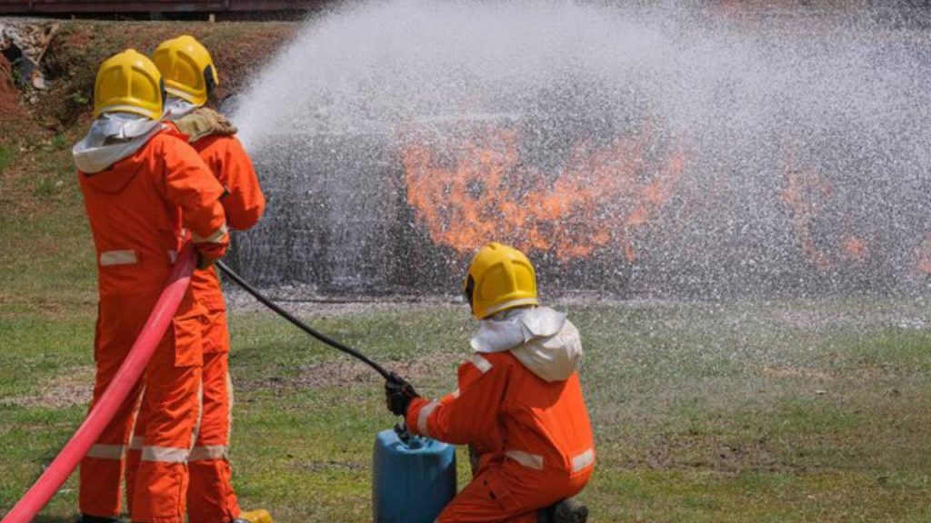 Bomberos de Cundinamarca promueven Navidad sin pólvora