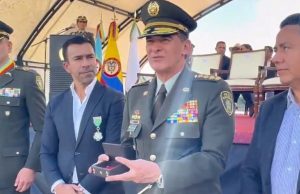Cundinamarca refuerza seguridad y honra a sus policías Cundinamarca refuerza seguridad y honra a sus policías